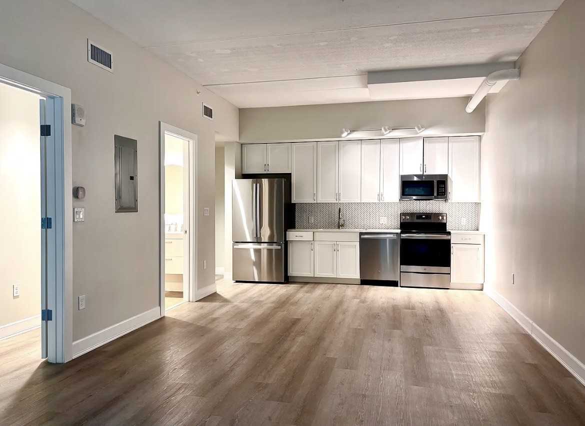 133 Salem St #114 - Photo 6 of 8