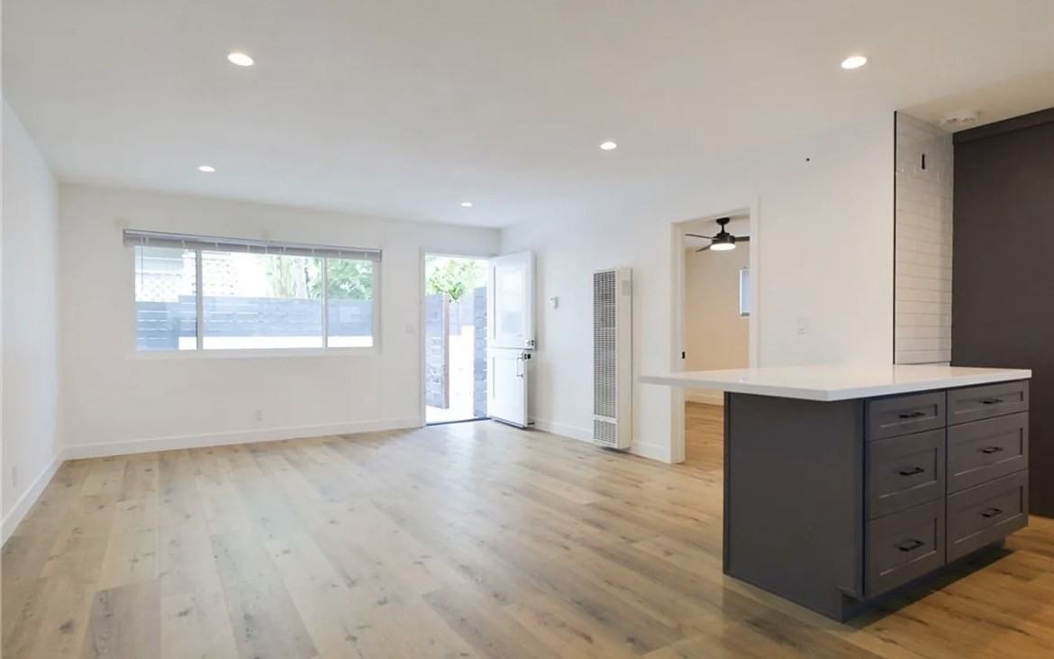 223 Avenida De La Grulla - Photo 2 of 8