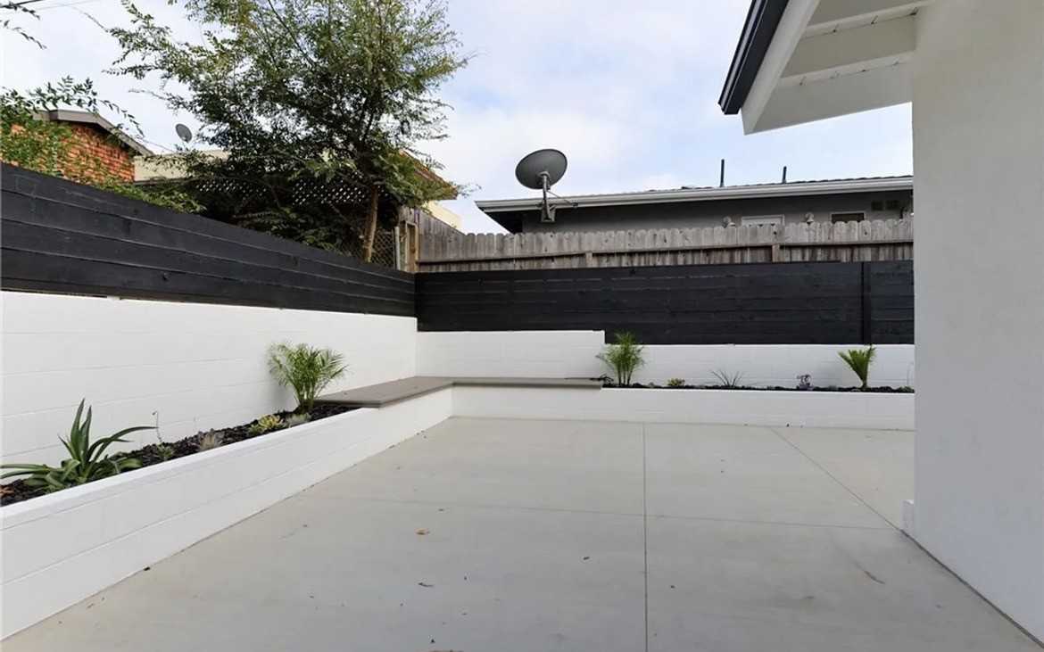 223 Avenida De La Grulla - Photo 5 of 8