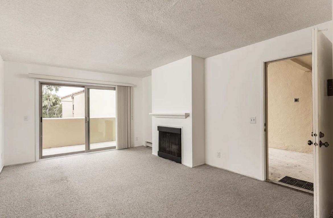 3104 Golden Oaks Ln - Photo 6 of 8