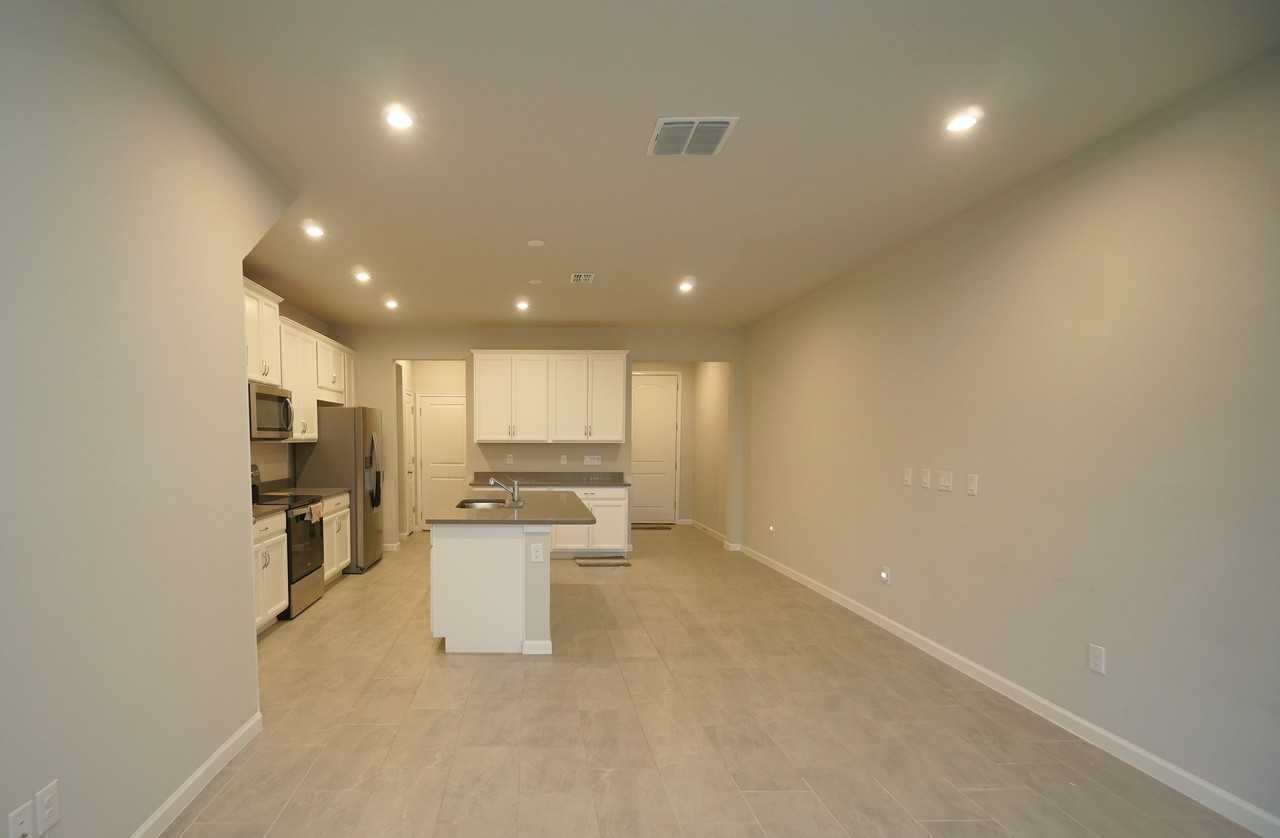 25967 Woven Wicker Bnd - Photo 4 of 27