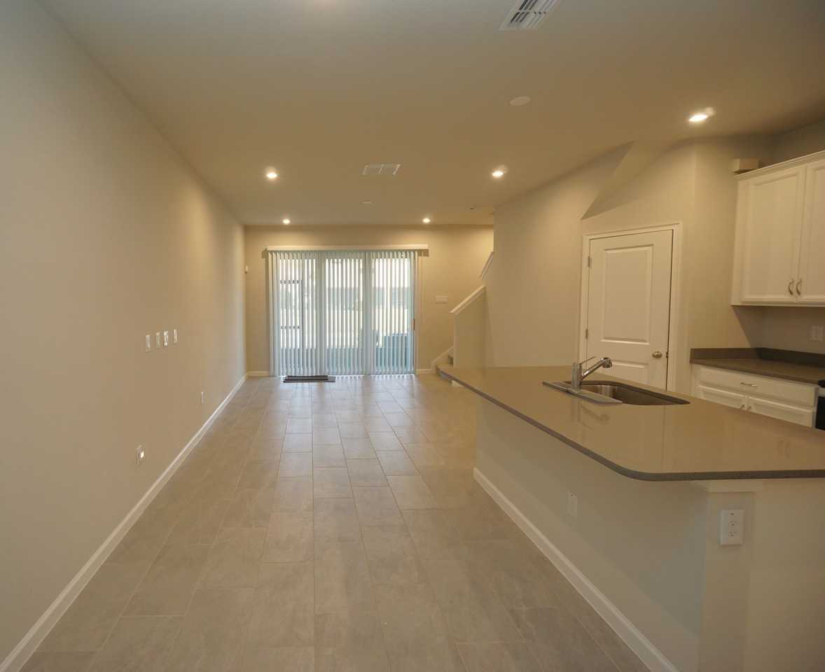 25967 Woven Wicker Bnd - Photo 6 of 27