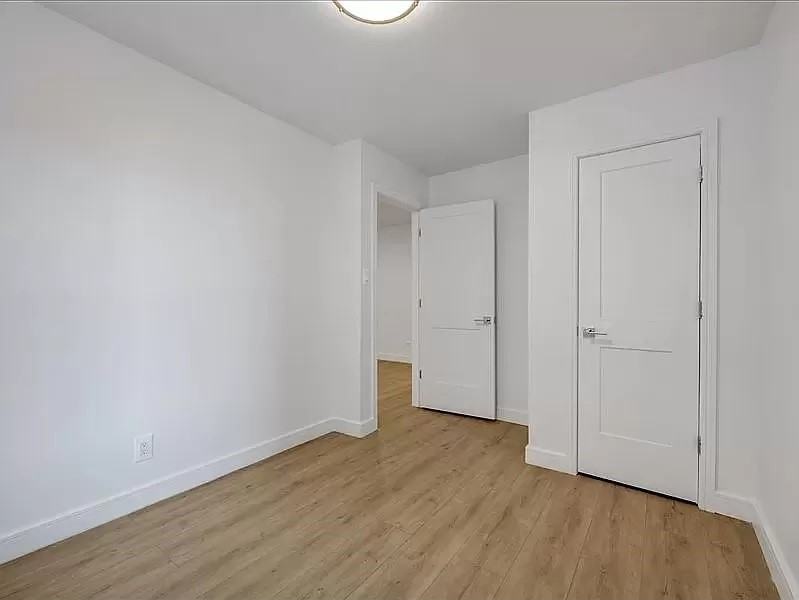 880 68th St #1B - Photo 6 of 7