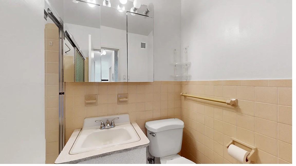 2942 W 5th St #5T - Photo 7 of 7