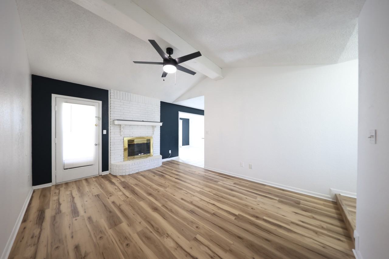 203 Chestnut Dr - Photo 7 of 19