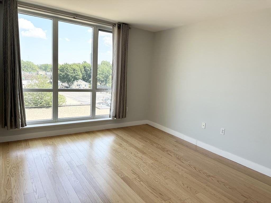 100 Station Lndg - Photo 5 of 11