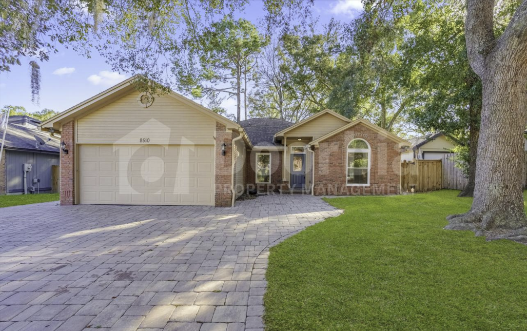 8510 Majestic Oaks Dr S - Photo 2 of 42