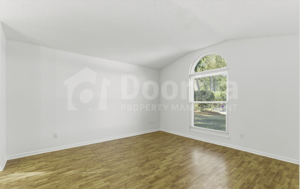 8510 Majestic Oaks Dr S - Photo 7 of 42