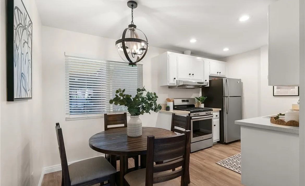 6600 Warner Ave - Photo 6 of 13