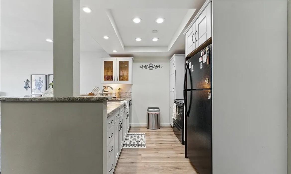 363 Newport Ave - Photo 6 of 16