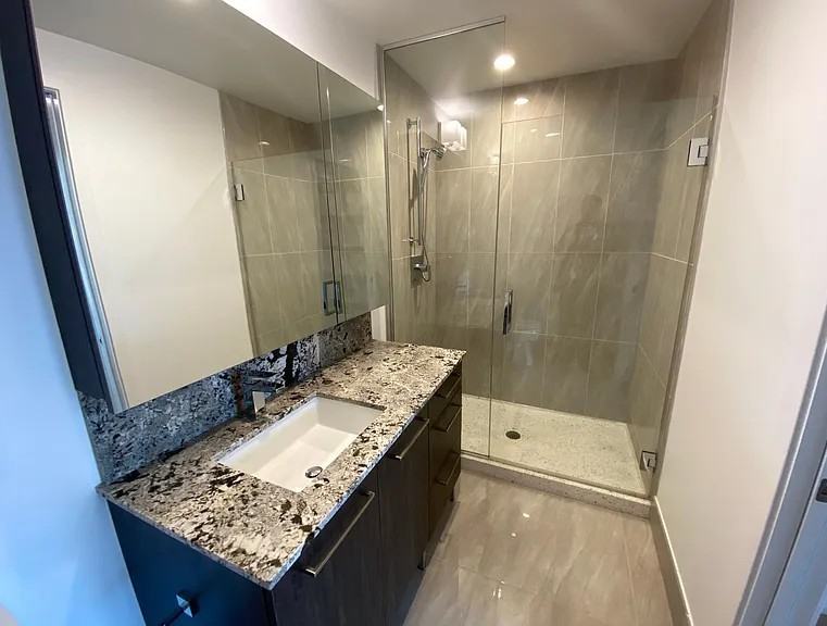 466 W Superior St #A3W - Photo 5 of 10