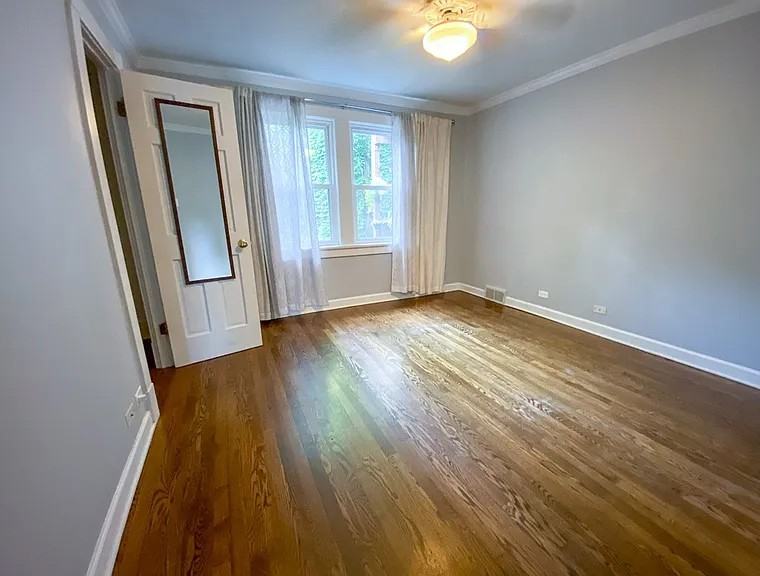 607 W Deming Pl #4 - Photo 6 of 8