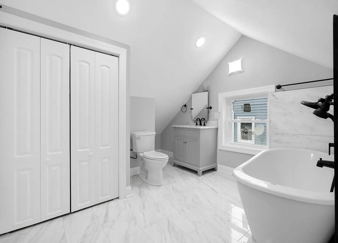 1015 W 20th Pl #C - Photo 7 of 14