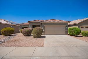 featured image of 664 W Silver Reef Ct
