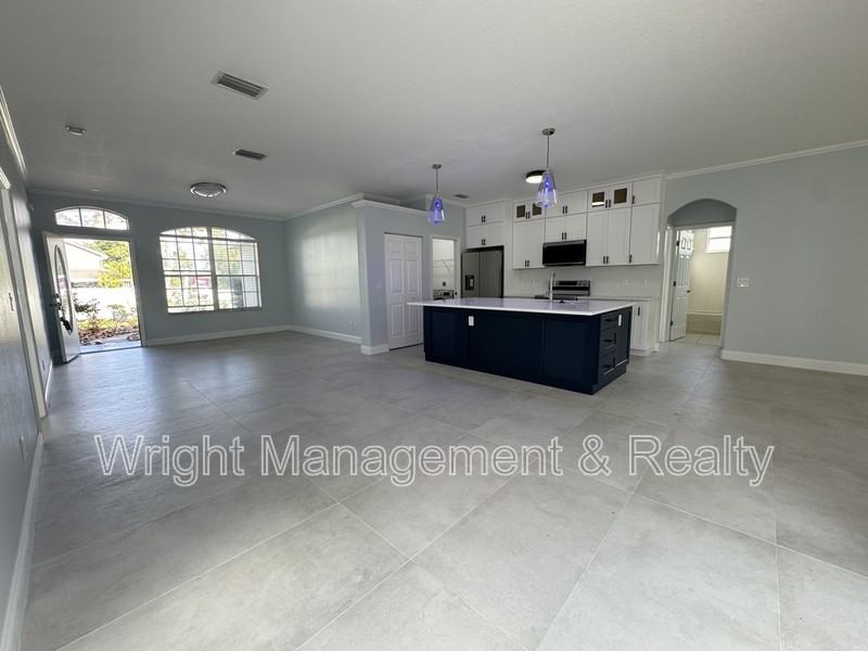 1839 Sunrise Dunes Ct - Photo 4 of 28