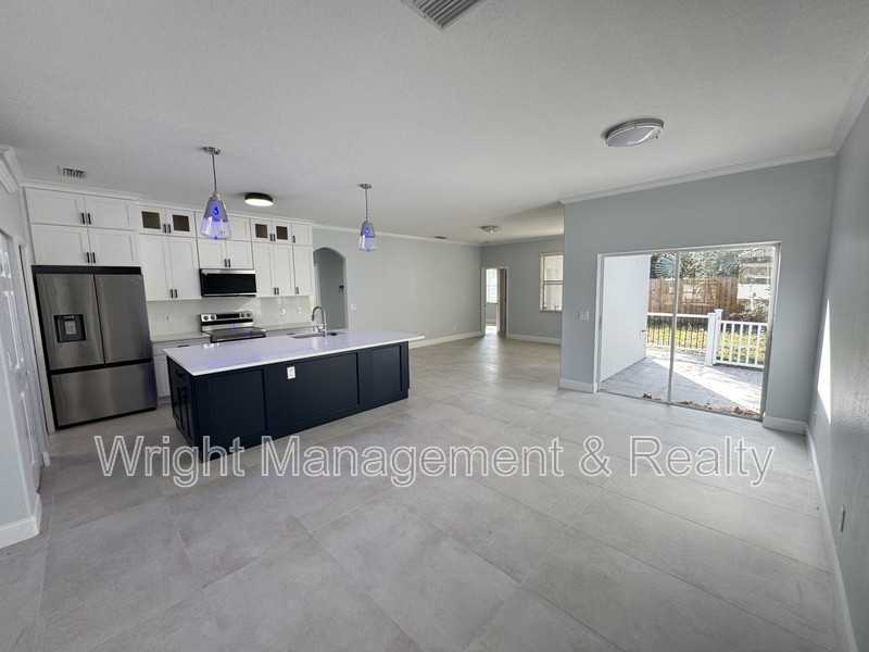 1839 Sunrise Dunes Ct - Photo 7 of 28