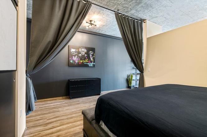 8570 Center Pkwy - Photo 3 of 14