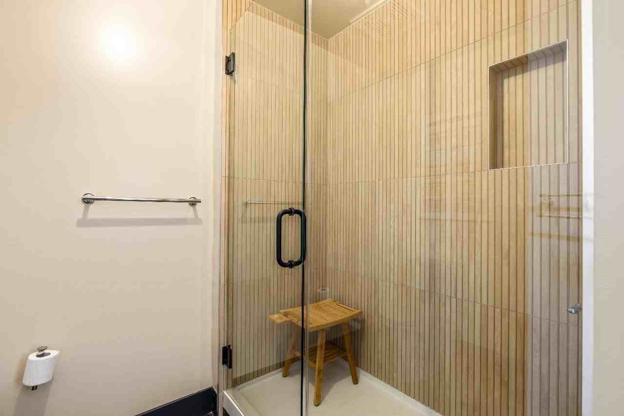 8570 Center Pkwy - Photo 6 of 14