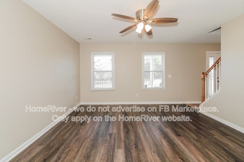 101 Autumn Glen Rd - Photo 3 of 23