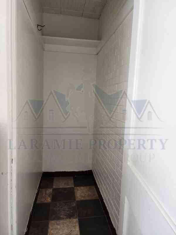 305 S 10th St #19 - Photo 7 of 11