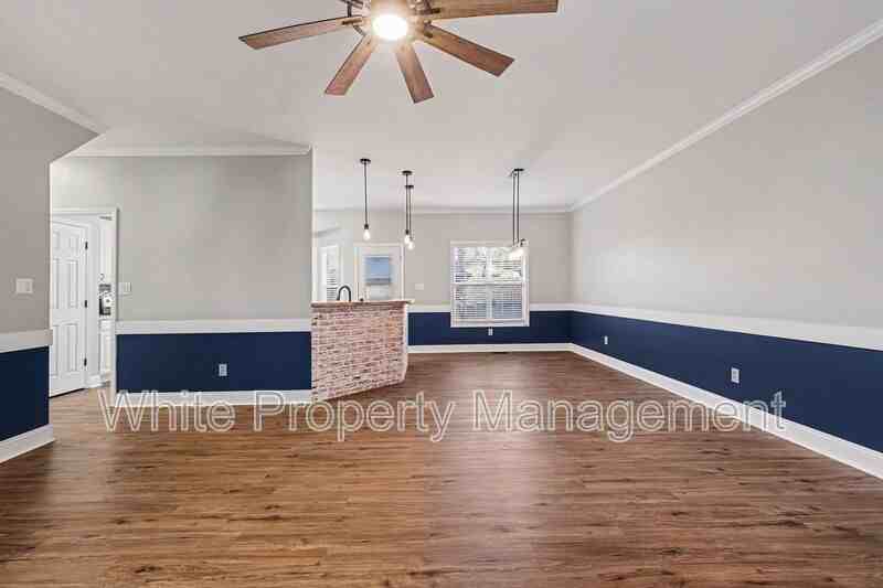 2208 Charles Towne Ct - Photo 2 of 23