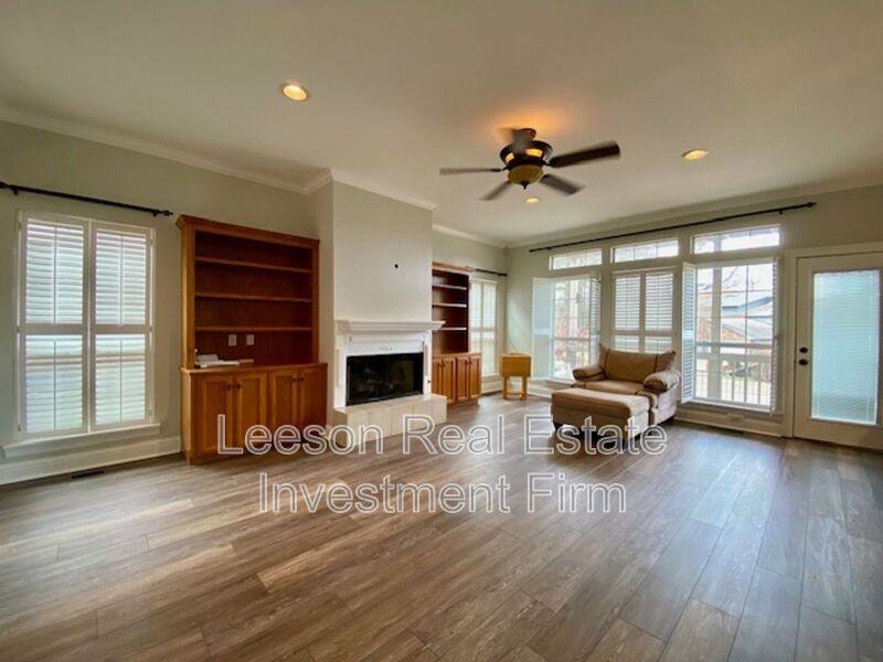 5706 Wood Ridge Dr - Photo 6 of 25