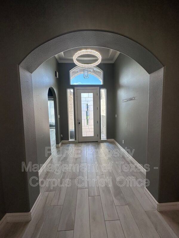 7314 Longitude Ct - Photo 3 of 50