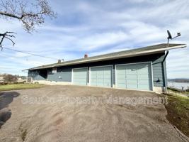 featured image of 344 S 2nd St