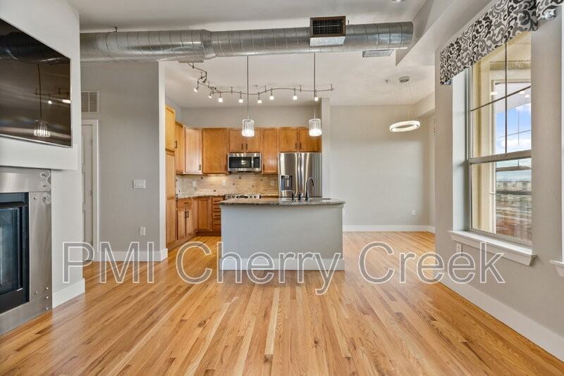 10111 Inverness Main St #414 - Photo 5 of 22