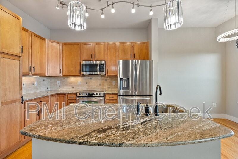 10111 Inverness Main St #414 - Photo 7 of 22