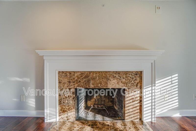 2821 Se 138th Loop - Photo 6 of 37