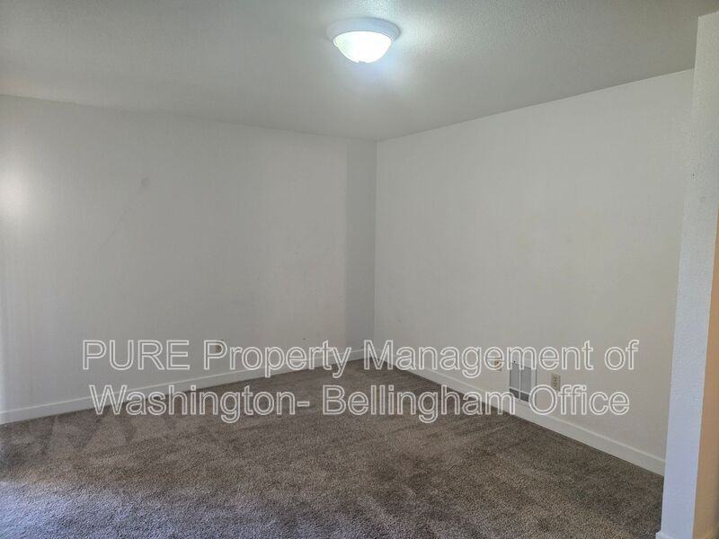 1009 22nd St #H - Photo 2 of 6