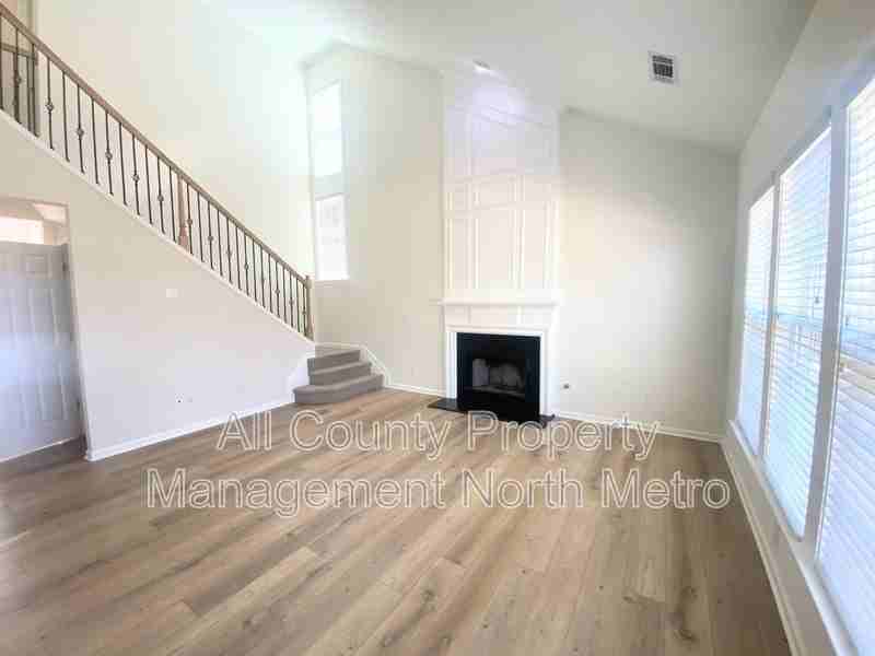 4440 Azurite St - Photo 7 of 17