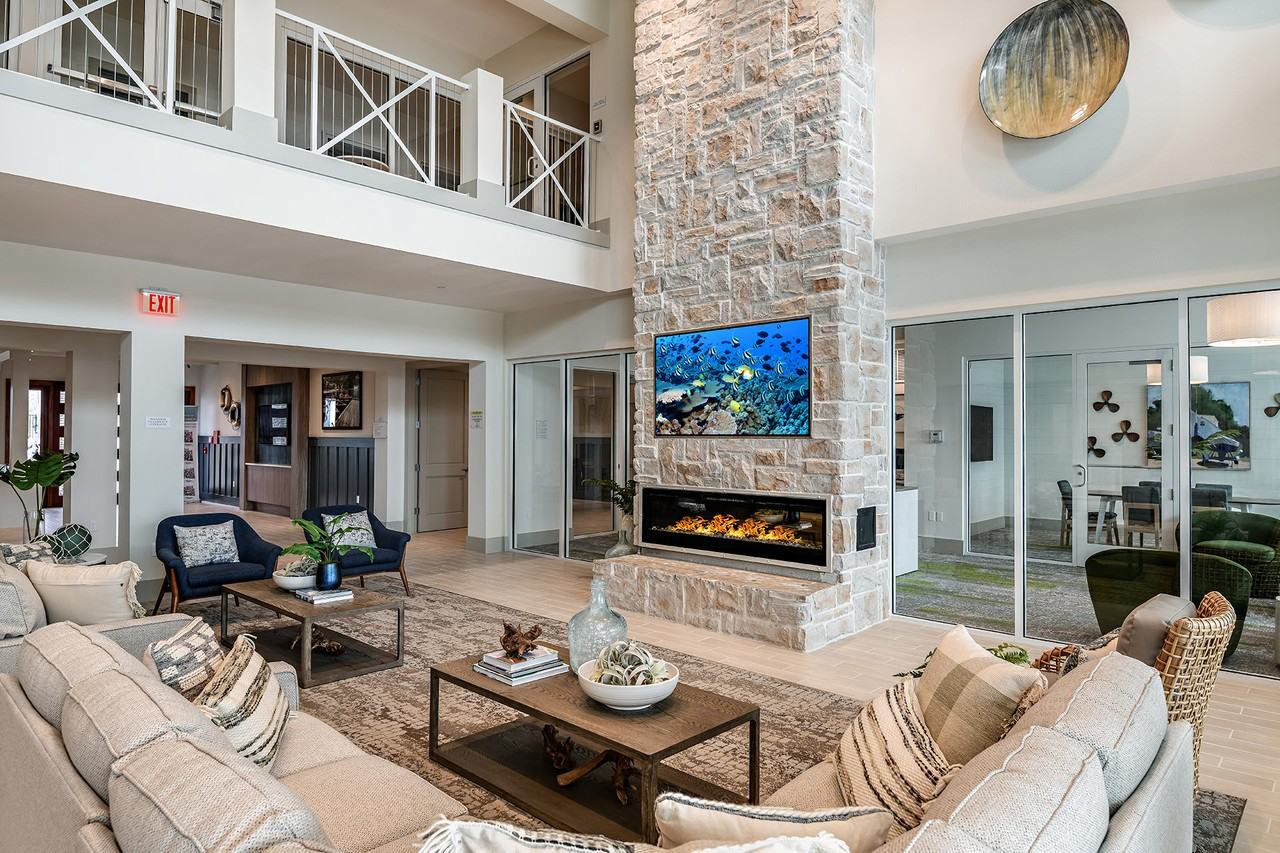 Summer House at Lake Apopka - Photo 4 of 50