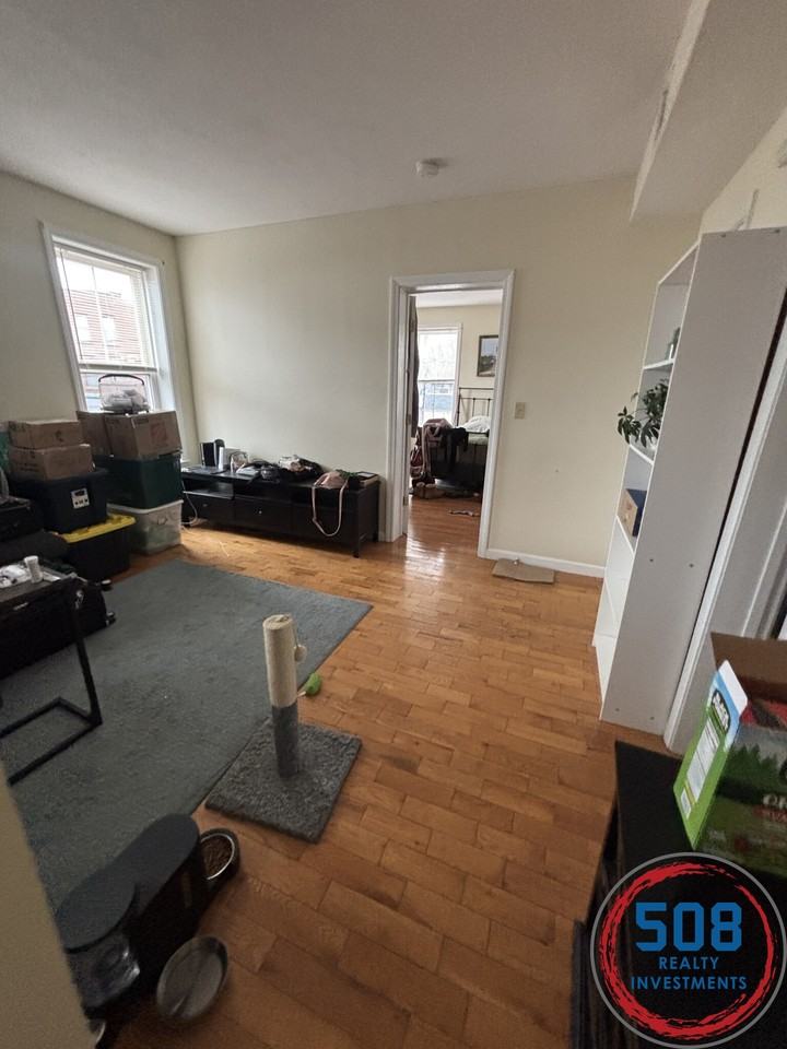 Summer St #2 - Photo 3 of 9