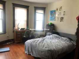 featured image of 110 Calumet St #3