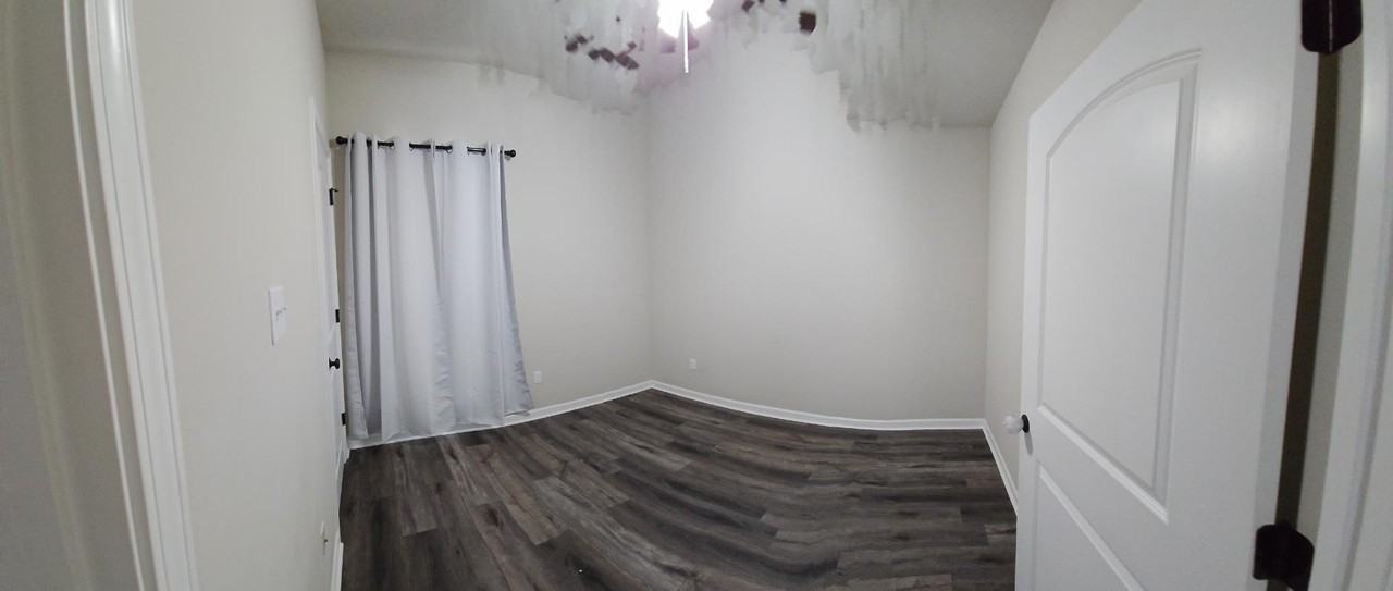 261 Colony Station St - Photo 5 of 20