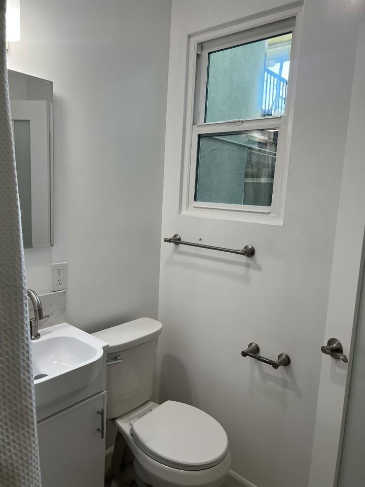 4915 E Ocean Blvd - Photo 7 of 14