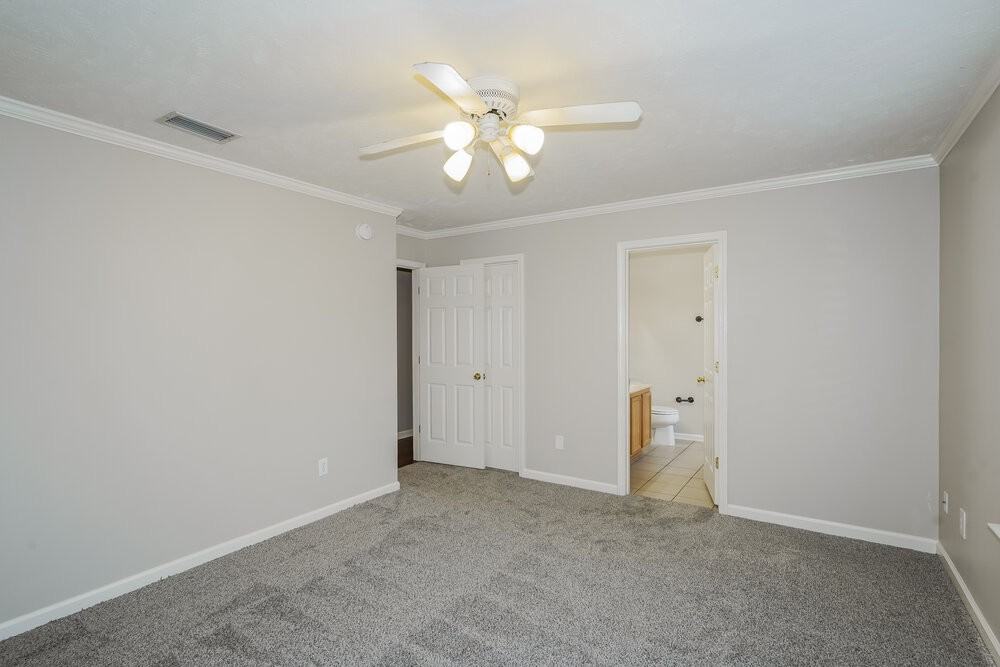 897 Lavergne Ln - Photo 7 of 16