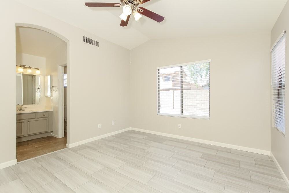 8216 W Rue De Lamour - Photo 7 of 16