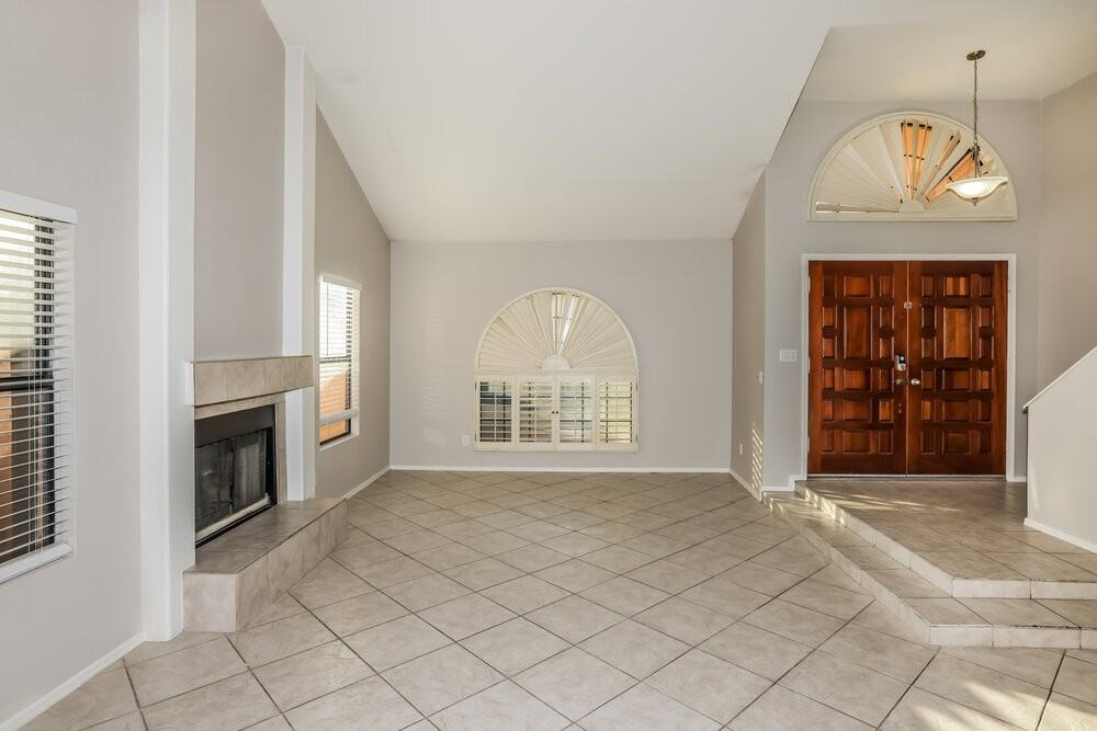 6934 W Kristal Way - Photo 4 of 17