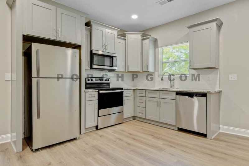 1211 Spring Creek St Sw #B - Photo 7 of 15