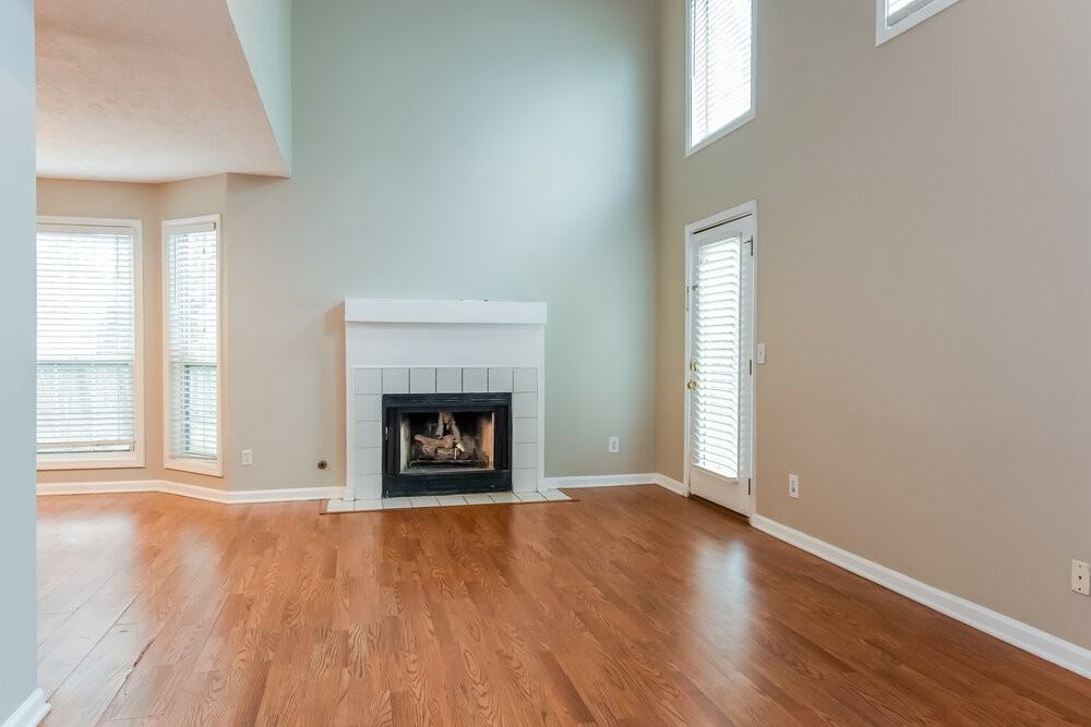 13477 Aventide Ln - Photo 4 of 17