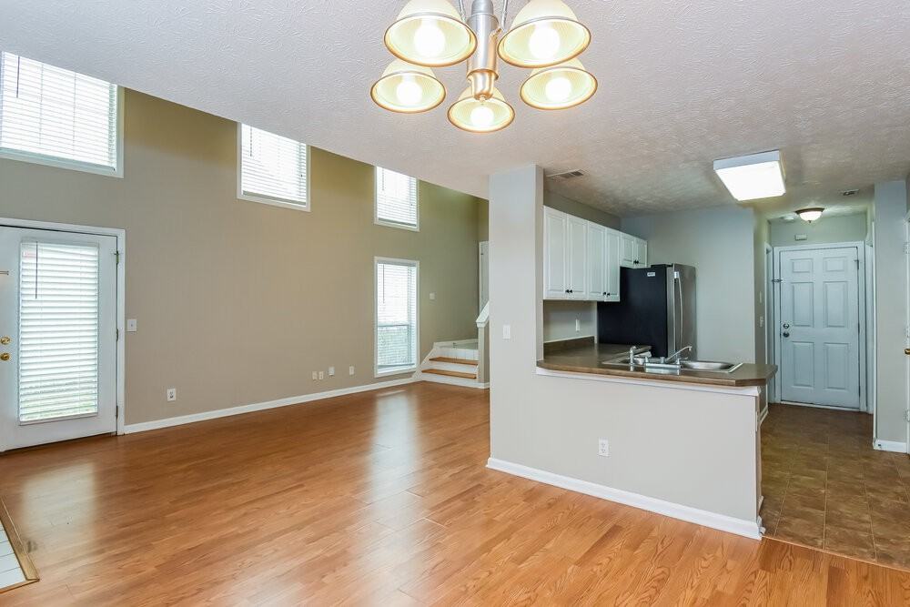 13477 Aventide Ln - Photo 7 of 17