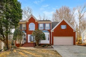 featured image of 2711 Denian Ct Nw