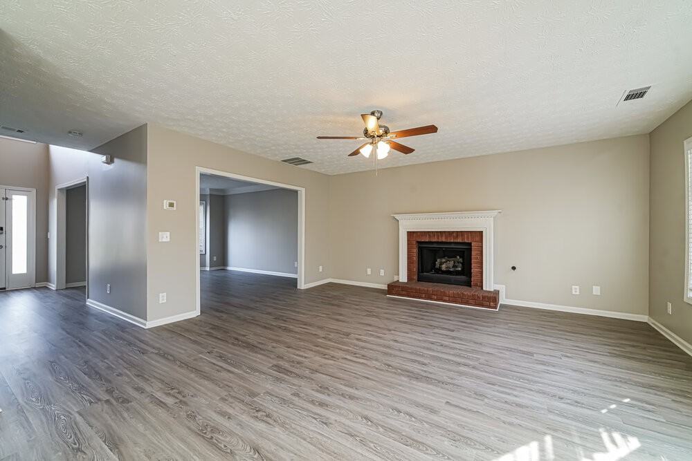 2711 Denian Ct Nw - Photo 6 of 18