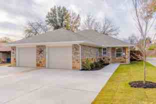 617 Nw Renfro St #B - Photo 1 of 1