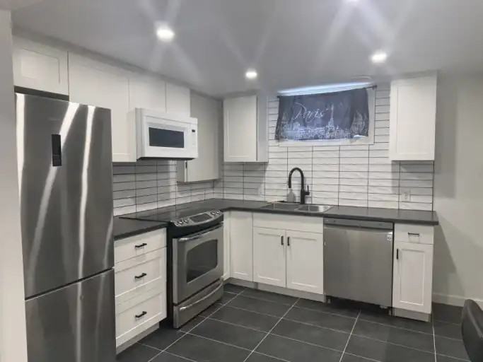 100 Russell St #2 - Photo 2 of 10