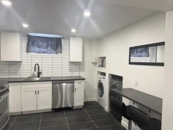 100 Russell St #2 - Photo 3 of 10