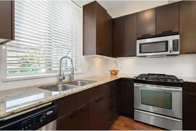 34248 King Rd #50 - Photo 3 of 7